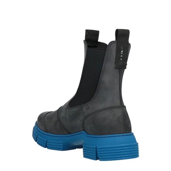 GANNI Blue Cleated Low Black Chelsea Boot size 8/38 - Picture 2 of 4